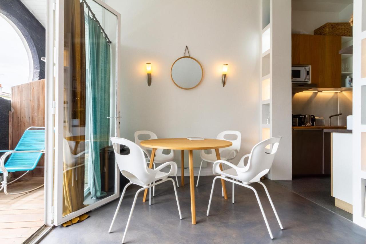 Portus Apartment Порнише Екстериор снимка